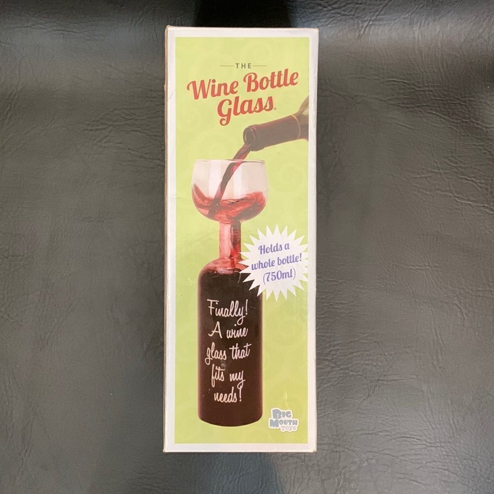 Big Mouth Toys Wine Bottle Glass Holds Whole Bottle A Glass That Fits My Needs